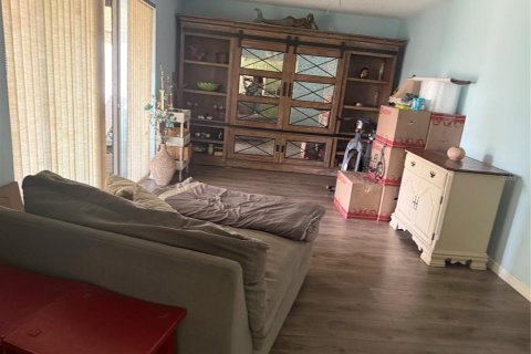 Villa ou maison à vendre à Spring Hill, Floride: 2 chambres, 117.8 m2 № 1784906 - photo 12