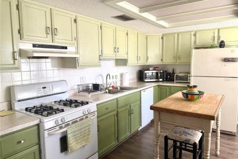 Villa ou maison à vendre à Spring Hill, Floride: 2 chambres, 117.8 m2 № 1784906 - photo 7