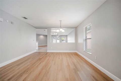 Villa ou maison à louer à Orlando, Floride: 3 chambres, 175.03 m2 № 2400122 - photo 14