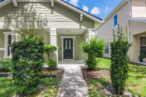 Villa ou maison à louer à Orlando, Floride: 3 chambres, 175.03 m2 № 2400122 - photo 4
