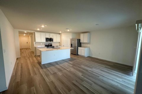 Casa en alquiler en Ocala, Florida, 4 dormitorios, 171.68 m2 № 2095289 - foto 3