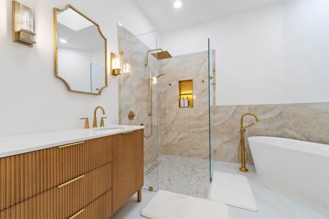 Adosado en venta en West Palm Beach, Florida, 3 dormitorios, 230.49 m2 № 2251316 - foto 19