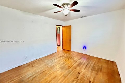 Купить виллу или дом в Дания-Бич, Флорида 1 комната, 161.37м2, № 2085463 - фото 17