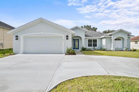 House in Palm Coast, Florida 3 bedrooms, 185.06 sq.m. № 2197294