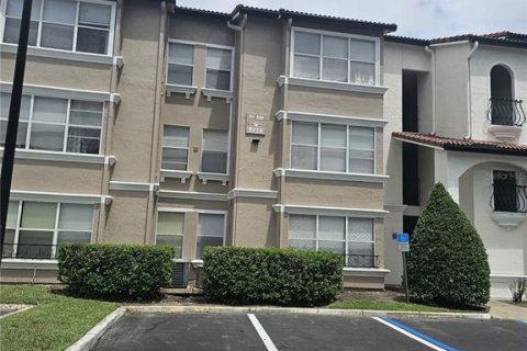 Condo in Orlando, Florida, 3 bedrooms  № 2108131 - photo 2