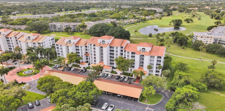 Condo à Pompano Beach, Floride, 2 chambres № 2082239