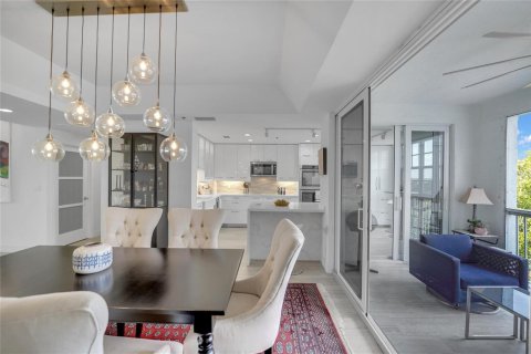 Copropriété à vendre à Pompano Beach, Floride: 2 chambres, 226.68 m2 № 2082239 - photo 26