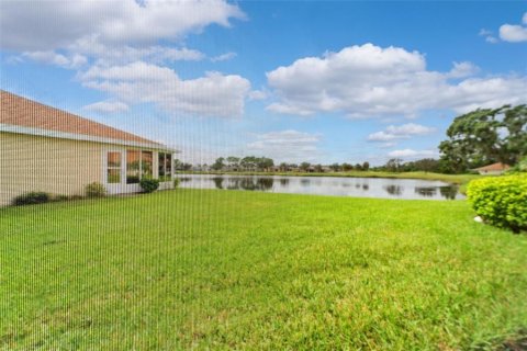 House in Sun City Center, Florida 2 bedrooms, 116.03 sq.m. № 1914175 - photo 24