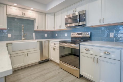 Купить кондоминиум в Бель-Эйр, Флорида 6 комнат, 128.67м2, № 2306424 - фото 9