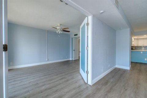 Купить кондоминиум в Бель-Эйр, Флорида 6 комнат, 128.67м2, № 2306424 - фото 24