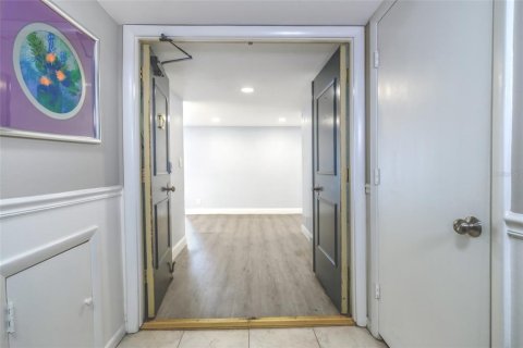 Купить кондоминиум в Бель-Эйр, Флорида 6 комнат, 128.67м2, № 2306424 - фото 3