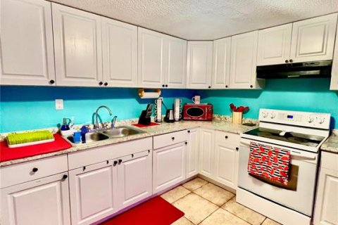 Appartement à louer à Bradenton, Floride: 3 chambres, 86.96 m2 № 2126547 - photo 11