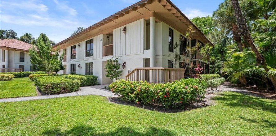 Condo in Palm Beach Gardens, Florida, 2 bedrooms № 2264972