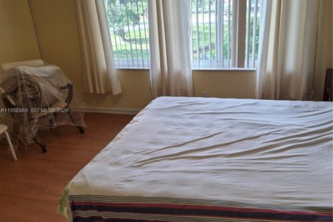 Купить кондоминиум в Санрайз, Флорида 2 спальни, 95.69м2, № 2009218 - фото 3