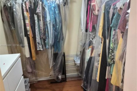 Купить кондоминиум в Санрайз, Флорида 2 спальни, 95.69м2, № 2009218 - фото 5