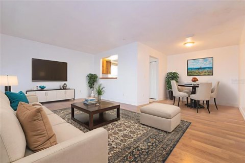 Condominio en alquiler en Orlando, Florida, 2 dormitorios, 89.19 m2 № 1912051 - foto 3