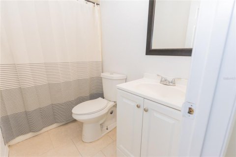 Condominio en alquiler en Orlando, Florida, 2 dormitorios, 89.19 m2 № 1912051 - foto 12