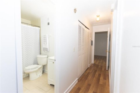 Condominio en alquiler en Orlando, Florida, 2 dormitorios, 89.19 m2 № 1912051 - foto 6