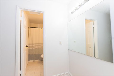 Condominio en alquiler en Orlando, Florida, 2 dormitorios, 89.19 m2 № 1912051 - foto 11