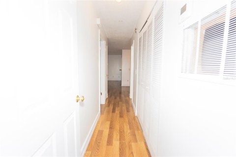 Condominio en alquiler en Orlando, Florida, 2 dormitorios, 89.19 m2 № 1912051 - foto 16