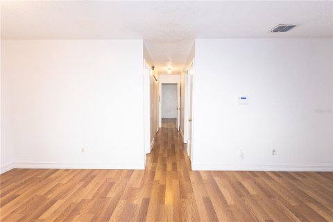 Condominio en alquiler en Orlando, Florida, 2 dormitorios, 89.19 m2 № 1912051 - foto 15