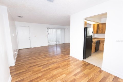 Condominio en alquiler en Orlando, Florida, 2 dormitorios, 89.19 m2 № 1912051 - foto 14