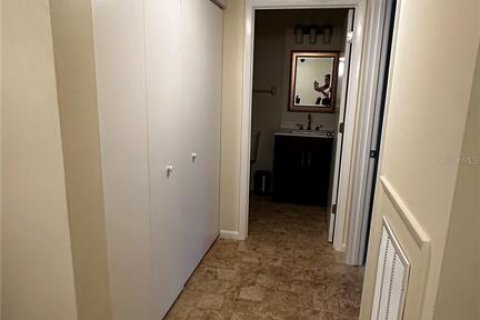 Купить кондоминиум в Брейдентон, Флорида 4 комнаты, 86.96м2, № 1412921 - фото 12