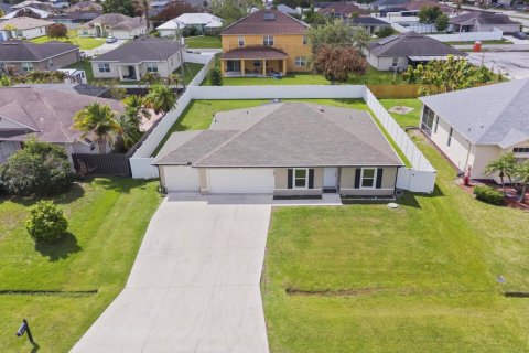 Casa en venta en Port St. Lucie, Florida, 3 dormitorios, 144.18 m2 № 2170054 - foto 16