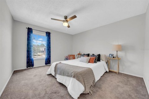 Condo in Saint Petersburg, Florida, 2 bedrooms  № 1791292 - photo 16
