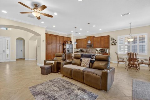 Villa ou maison à vendre à Sun City Center, Floride: 2 chambres, 181.07 m2 № 2133783 - photo 13