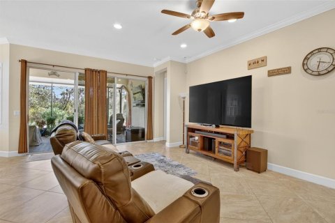 Villa ou maison à vendre à Sun City Center, Floride: 2 chambres, 181.07 m2 № 2133783 - photo 11
