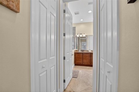 Villa ou maison à vendre à Sun City Center, Floride: 2 chambres, 181.07 m2 № 2133783 - photo 28