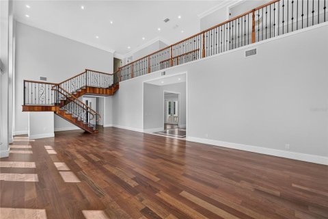 Casa en venta en Tampa, Florida, 6 dormitorios, 536.7 m2 № 2383816 - foto 21