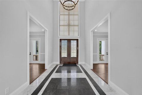 Casa en venta en Tampa, Florida, 6 dormitorios, 536.7 m2 № 2383816 - foto 5