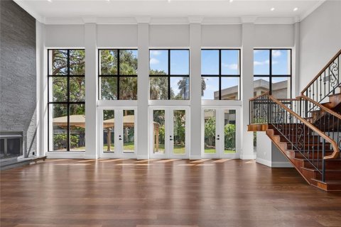 Casa en venta en Tampa, Florida, 6 dormitorios, 536.7 m2 № 2383816 - foto 15