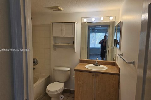 Copropriété à vendre à Boynton Beach, Floride: 2 chambres, 93.65 m2 № 2001153 - photo 6