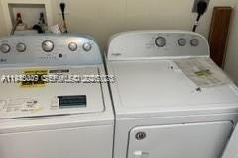 Copropriété à vendre à Boynton Beach, Floride: 2 chambres, 93.65 m2 № 2001153 - photo 10