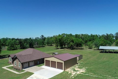 House in Sneads, Florida 4 bedrooms, 264.59 sq.m. № 1919041 - photo 4