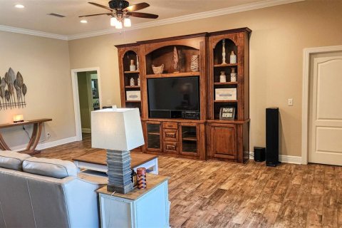 House in Sneads, Florida 4 bedrooms, 264.59 sq.m. № 1919041 - photo 5