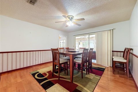 Casa en venta en Orlando, Florida, 4 dormitorios, 227.52 m2 № 2237409 - foto 18