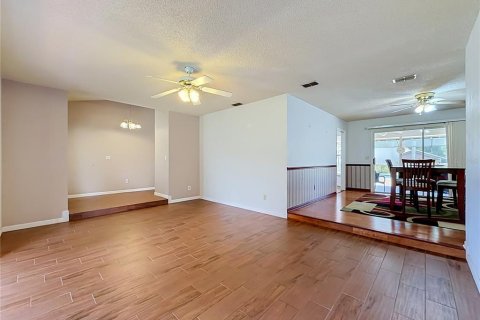 Casa en venta en Orlando, Florida, 4 dormitorios, 227.52 m2 № 2237409 - foto 14