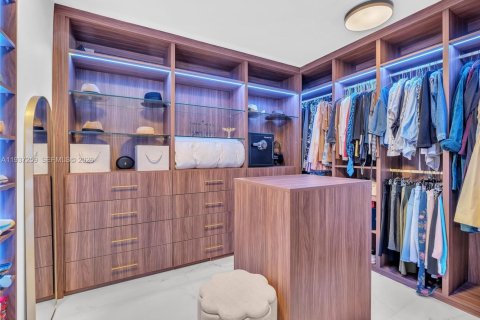 Condominio en venta en Aventura, Florida, 2 dormitorios, 169.55 m2 № 1995115 - foto 19