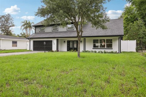Villa ou maison à vendre à Temple Terrace, Floride: 5 chambres, 240.34 m2 № 1767568 - photo 2