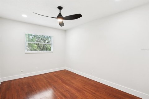 Villa ou maison à vendre à Temple Terrace, Floride: 5 chambres, 240.34 m2 № 1767568 - photo 22