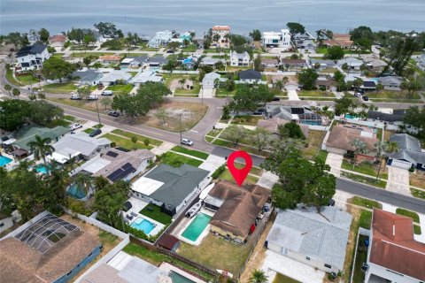 Casa en venta en Saint Petersburg, Florida, 3 dormitorios, 127.55 m2 № 1677667 - foto 3
