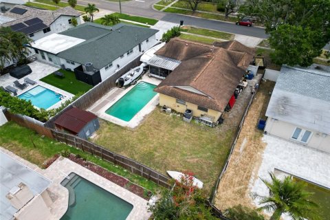 Casa en venta en Saint Petersburg, Florida, 3 dormitorios, 127.55 m2 № 1677667 - foto 9