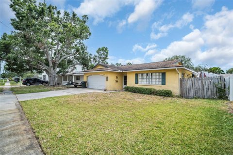 Casa en venta en Saint Petersburg, Florida, 3 dormitorios, 127.55 m2 № 1677667 - foto 17