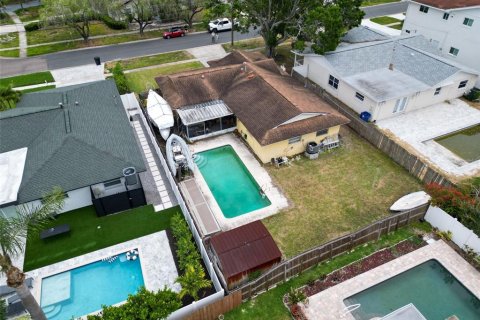 Casa en venta en Saint Petersburg, Florida, 3 dormitorios, 127.55 m2 № 1677667 - foto 8