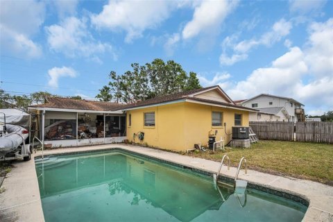 Casa en venta en Saint Petersburg, Florida, 3 dormitorios, 127.55 m2 № 1677667 - foto 18