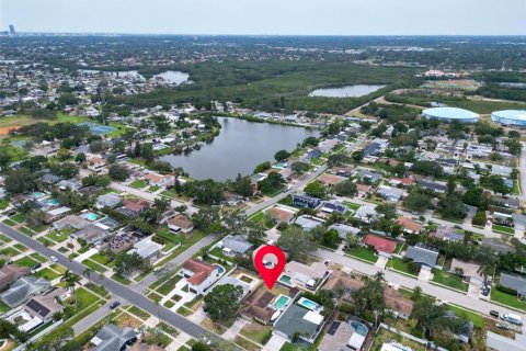 Casa en venta en Saint Petersburg, Florida, 3 dormitorios, 127.55 m2 № 1677667 - foto 13